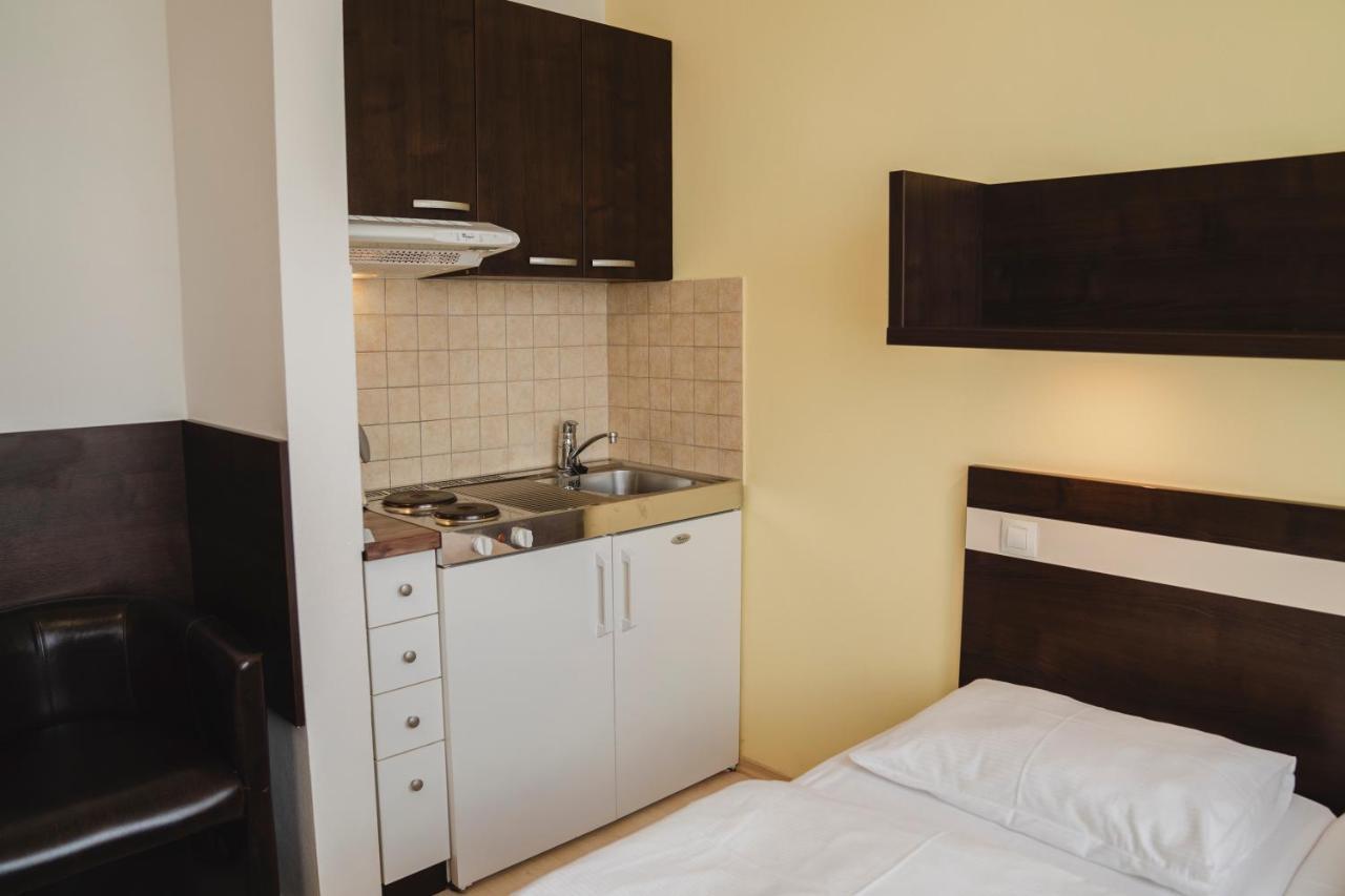 Apartman Angelika เบเชนยอวา ภายนอก รูปภาพ